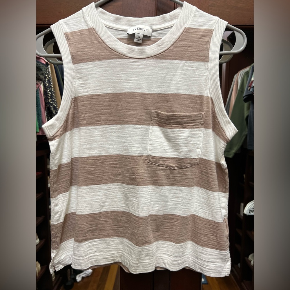 Evereve Sleeveless Striped Tank Top in Cream and Tan